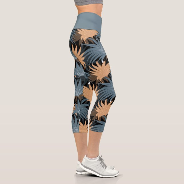 Tropical Palm Leaves Grey Foliage Yoga Exercise Capri Leggings (Right)