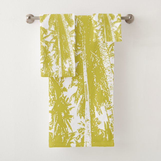 Tropical Palm Trees Design. Gold and white. Bath Towel Set (Insitu)