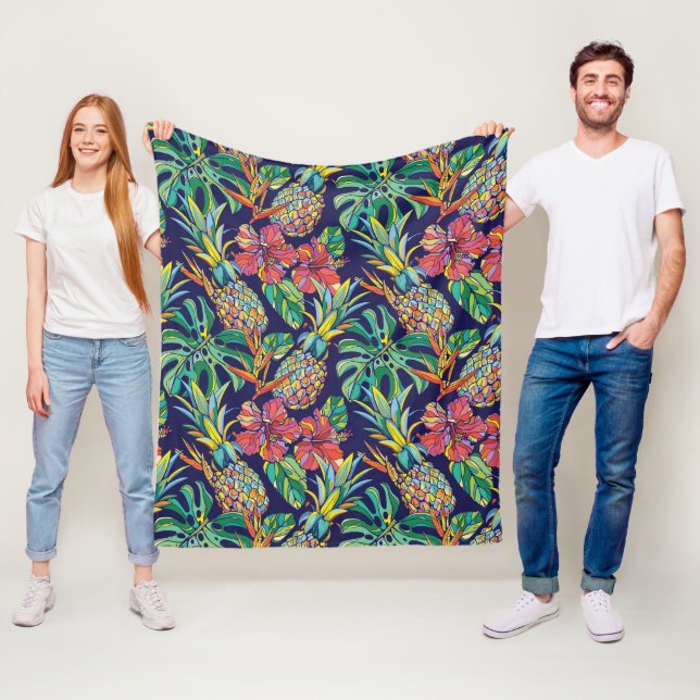 Tropical Pineapple Hibiscus Pattern Fleece Blanket (In Situ)