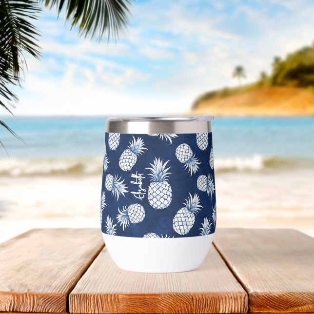 Tropical Pineapple with Name – Watercolor Style (Beach)
