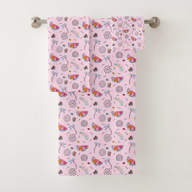 Tropical Pink Memphis Style Pattern Bath Towel Set (Insitu)