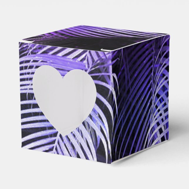 Tropical Purple Palm Leaves Heart Favour Box (Front Side)