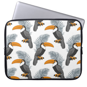 Tropical seamless pattern with toucans and leafs.  laptop sleeve
