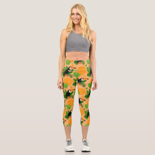 Tropical Toucan Bird Seamless Pattern Capri Leggings