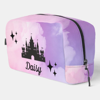Trousse De Toilette Château magique Monogrammé Personnalisé