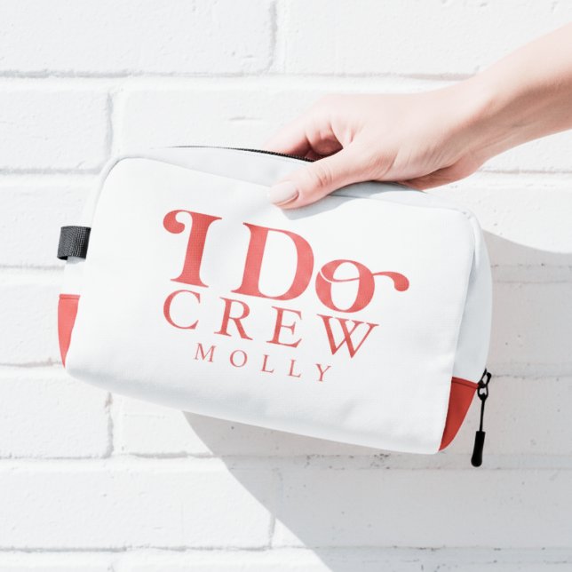 Trousse De Toilette Modern I Do Crew Bold Red Bridesmaid (Get the crew together in style with this trendy "I Do Crew" design!)