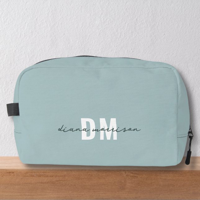Trousse De Toilette Monogramme moderne Blende Blue & élégant Script (Créateur téléchargé)