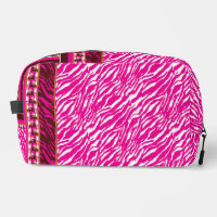 Un motif floral complexe en rose et blanc, art