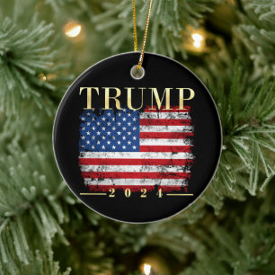 Trump 2020 Elegant Gold Vintage Flag Ceramic Ornament