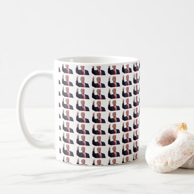 Trump 2024 Gift Coffee Mug (With Donut)