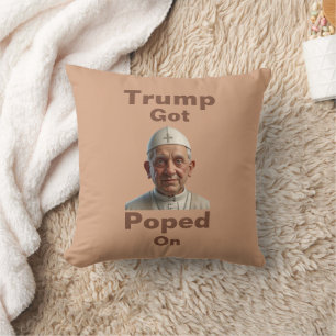 Trump a été popé sur Coussin de jet