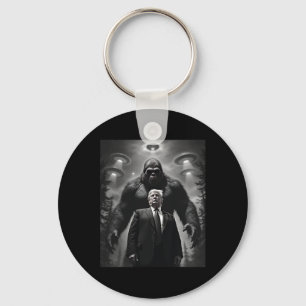 Trump Bigfoot Ufo Alien Extraterrestrial Encounter Keychain
