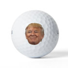 Trump face à la balle de golf