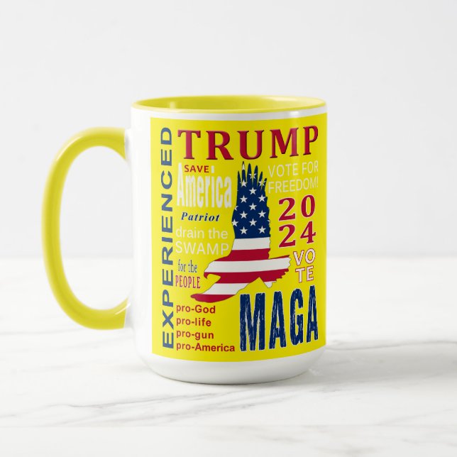 Trump MAGA 2024 Texte Collage Mug Jaune (Gauche)