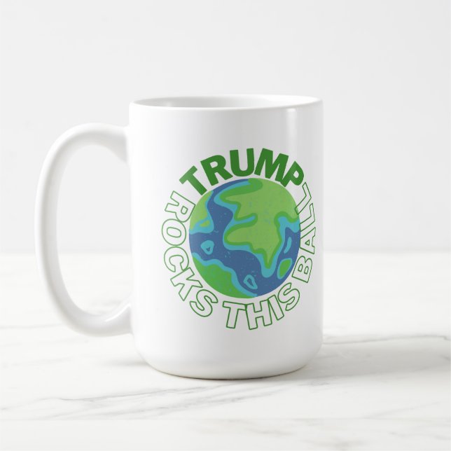 Trump remue cette balle Mug (Gauche)