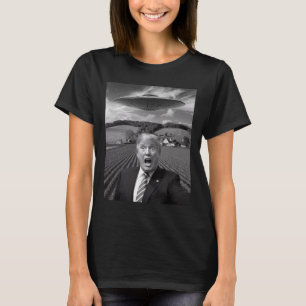 Trump Selfie With Alien Ufo Funny Trump Gifts For T-Shirt
