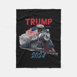 Trump Shirt - Trump 2024 - Donald Trumpshirt -  Fleece Blanket