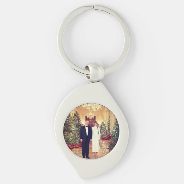 Trump US President White House Christmas  Keychain (Front)