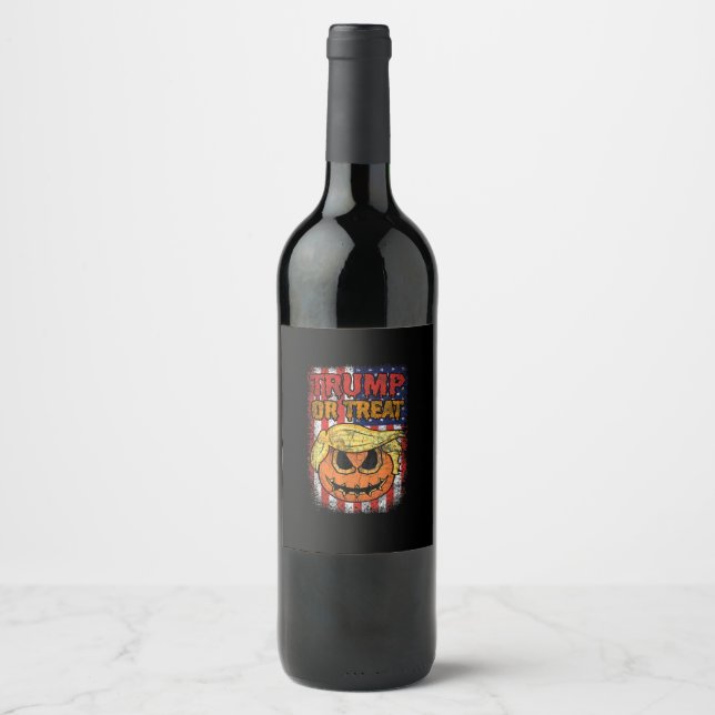 Trumpkin Or Treat Funny Halloween Trumpkin Wine Label (Front)