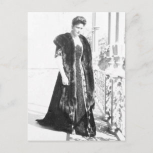 Tsarina Alexandra of Russia, spouse Tsar Romanov Postcard
