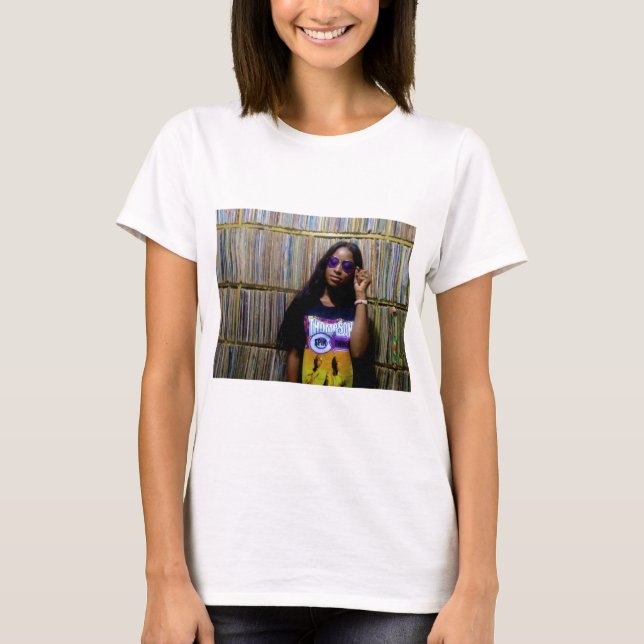TST MODEL T-Shirt (Front)