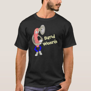 Tuba jouant le T-shirt d'obscurité de saucisses d