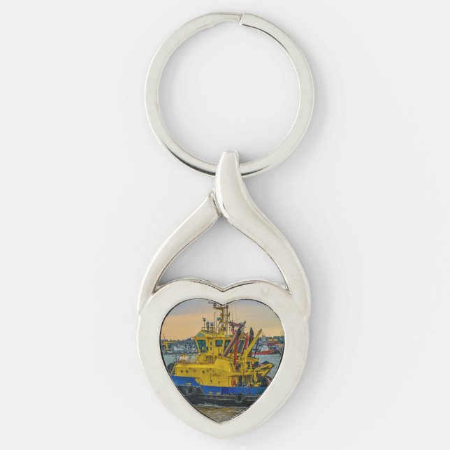 Tugboat sailing at river, montevideo, uruguay keychain (Front)