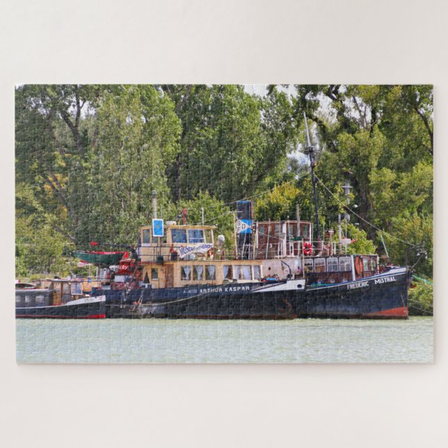 Tugboats, Danube, Autriche Jigsaw Puzzle (Horizontal)