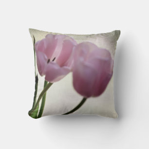 Tulips 3265 throw pillow