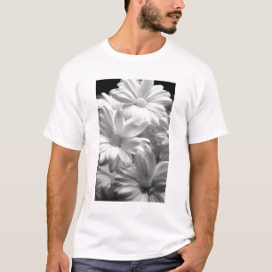 Tulips in Keukenhof Gardens, Holland. 2 T-Shirt
