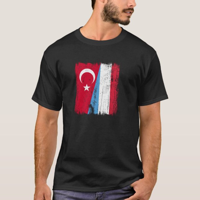 Turkey Luxembourg Half Flag Turkish Luxembourgish  T-Shirt (Front)
