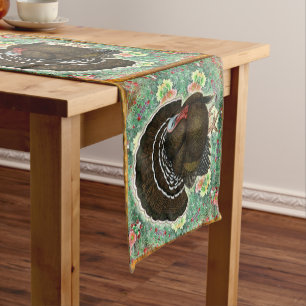 Turkey On the Greens Short Table Runner