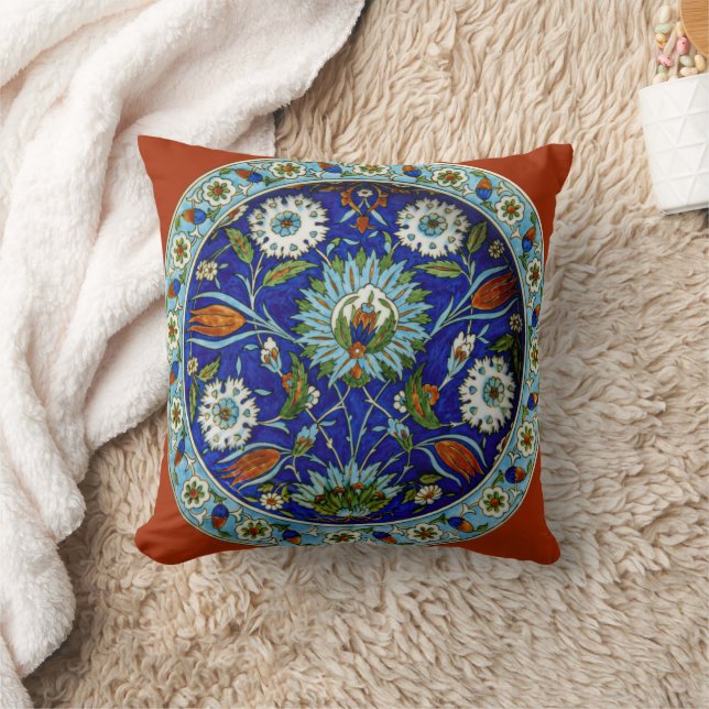 Turkish Iznik Symmetrical Pattern Flower Motif Throw Pillow (Blanket)