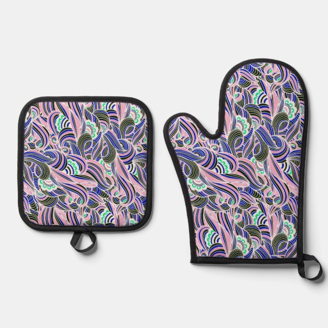 Turn Up the Heat Oven Mitt & Pot Holder Set (Front)