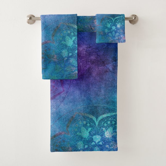 Turquoise and Green Elegant Lotus Flower Bath Towel Set (Insitu)