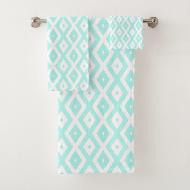 Turquoise and white diamond pattern bath towel set (Insitu)