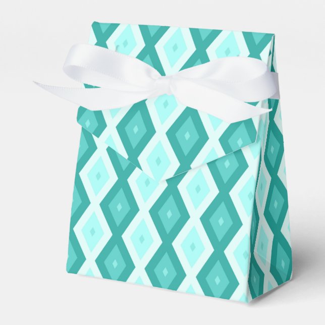 Turquoise diamond pattern favor box (Front Side)