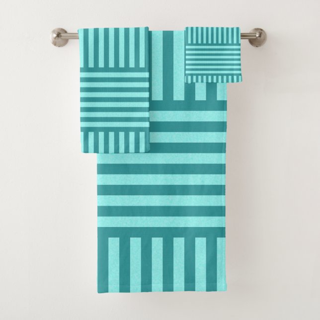 Turquoise Geometric Bath Towel Set (Insitu)