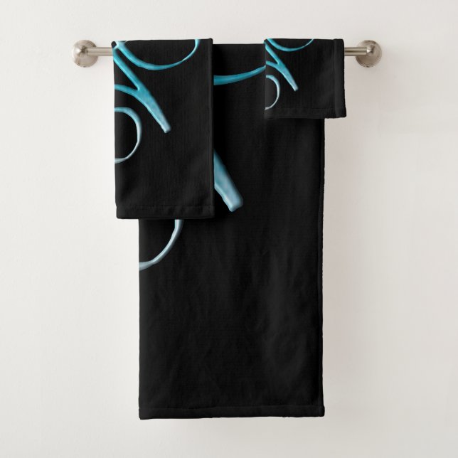 Turquoise Unconditional Love Bath Towel Set (Insitu)