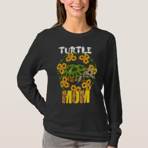 Turtle Mom Cute Sunflowers Turtle Bow Tie Mother' T-Shirt