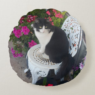 Tuxedo Cat Maroon Dark Pink Cats and Flowers Round Pillow