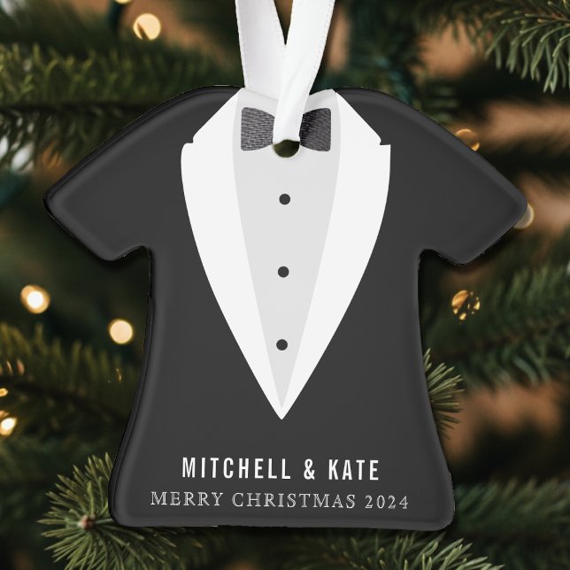 Tuxedo Suit Bowtie Mariage officiel Noël (Tuxedo Suit Bowtie Formal Wedding Christmas Ornament
)