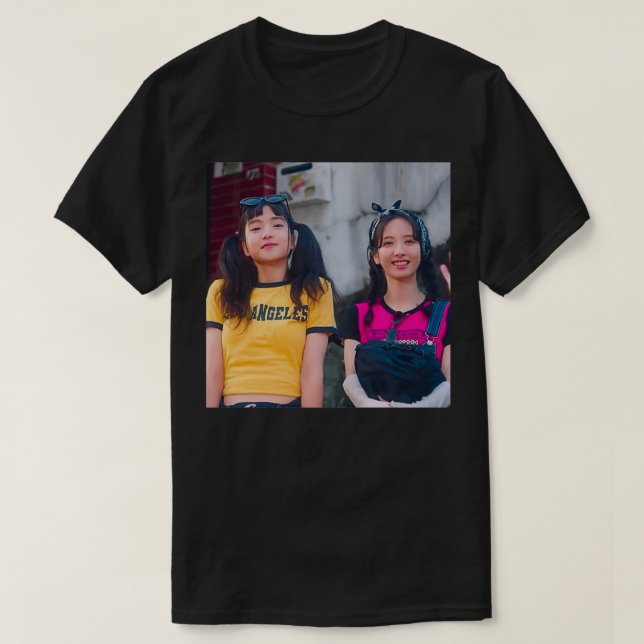 Twenty five Twenty one na hee do ko yu rim T-Shirt (Design Front)