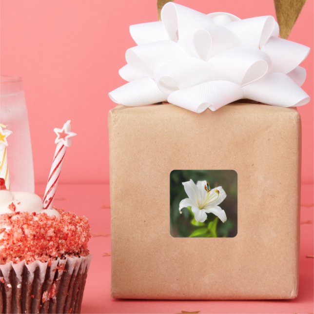 Twilight white lily square sticker (Party)