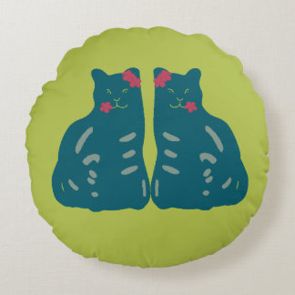 Twin Kittens Round Pillow