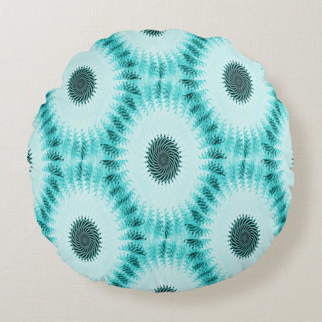 Twirling sea creatures..... round pillow (Front)