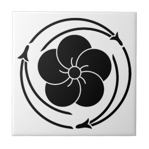 Twisted plum blossom in pine needles ring tile