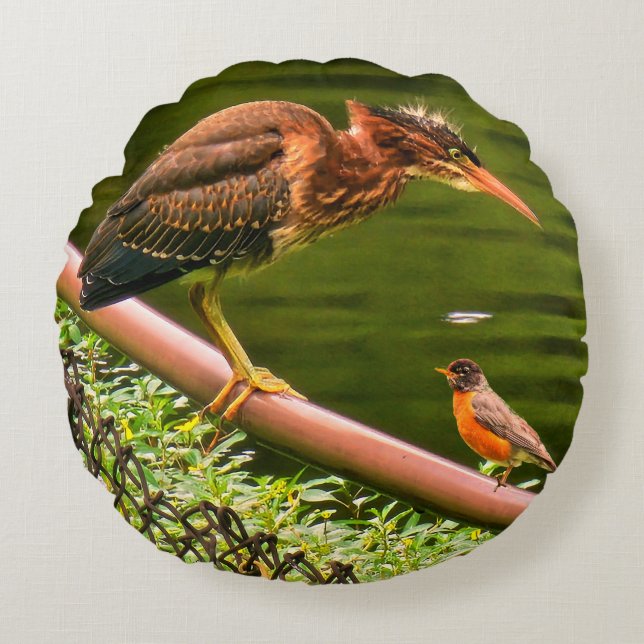 Two birds round pillow (Front)
