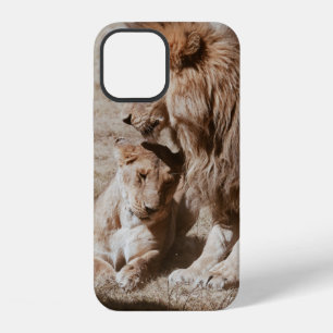 TWO BROWN LION ON GREEN FIELD iPhone 12 CASE