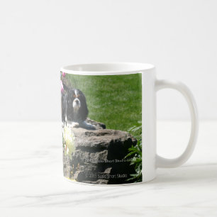 Two Cavaliers in the garden mug
